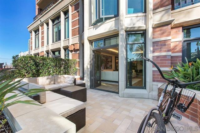 500 W Harbor Dr 107, San Diego, CA 92101