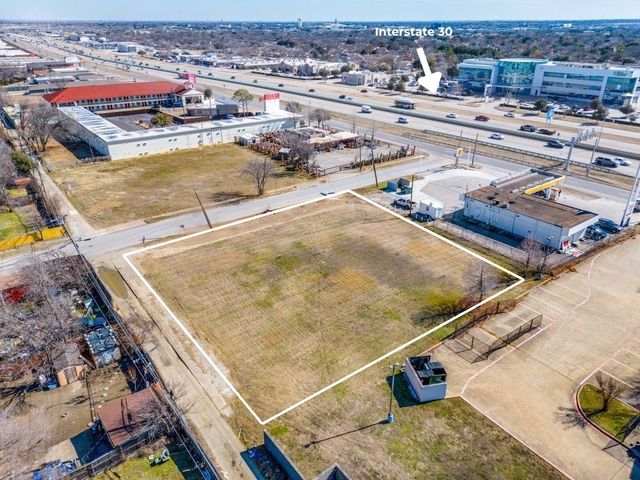 1 Hyde Park Drive, Mesquite, TX 75150