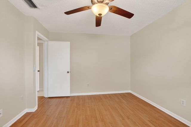 21699 Cypress Road F, Boca Raton, FL 33433