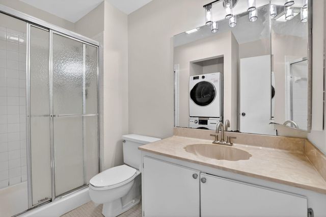 21699 Cypress Road F, Boca Raton, FL 33433