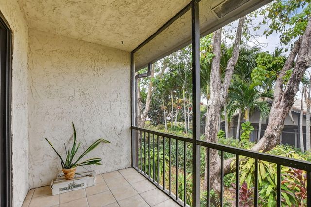 21699 Cypress Road F, Boca Raton, FL 33433
