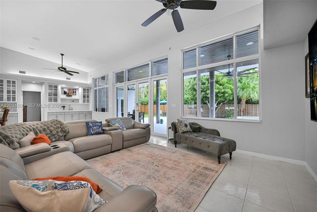 15845 SW 87th Avenue, Palmetto Bay, FL 33157