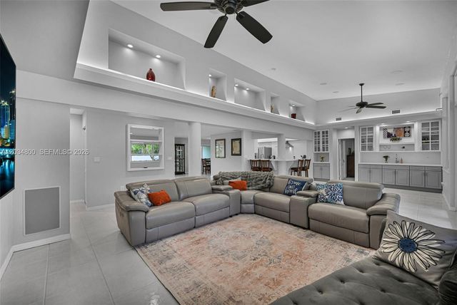 15845 SW 87th Avenue, Palmetto Bay, FL 33157
