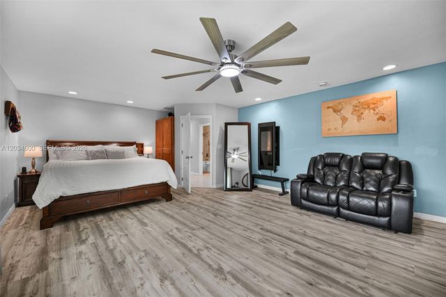 15845 SW 87th Avenue, Palmetto Bay, FL 33157