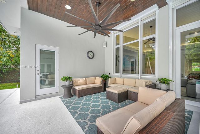 15845 SW 87th Avenue, Palmetto Bay, FL 33157