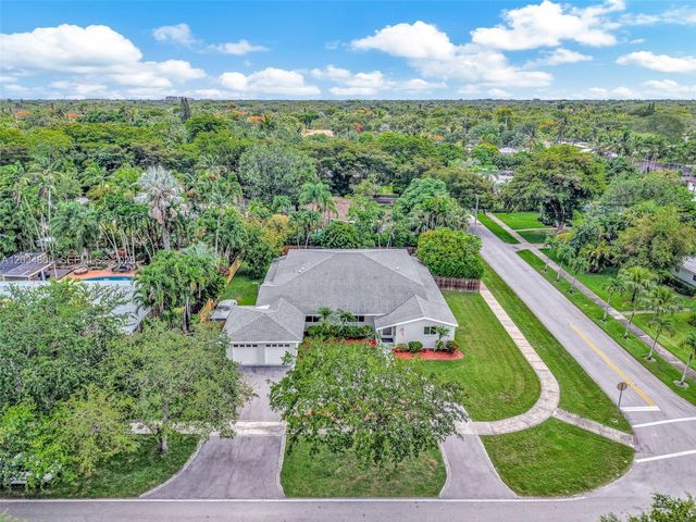 15845 SW 87th Avenue, Palmetto Bay, FL 33157