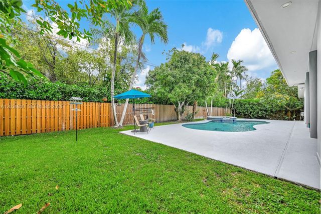 15845 SW 87th Avenue, Palmetto Bay, FL 33157