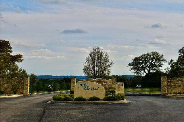 558 Rio Ridge Pkwy, Spring Branch, TX 78070