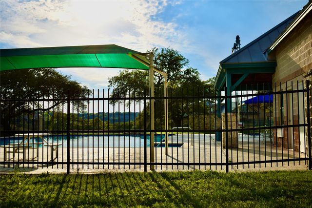 558 Rio Ridge Pkwy, Spring Branch, TX 78070