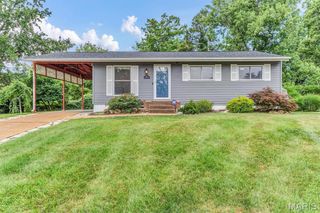 450 McLaughlin Drive, St Louis, MO 63129