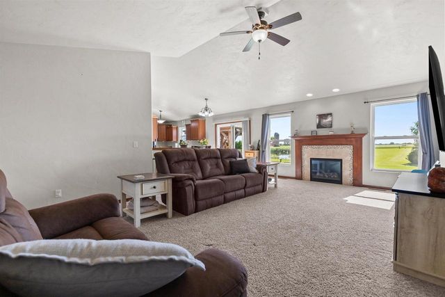 W6115 SHERWOOD POINT DRIVE, Greenville, WI 54942