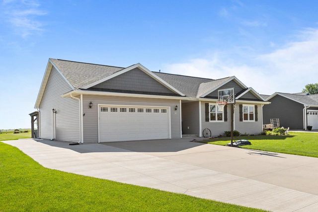 W6115 SHERWOOD POINT DRIVE, Greenville, WI 54942