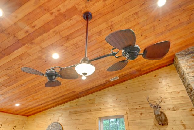 150 Seven Mile Ridge Rd, Indian Mound, TN 37079