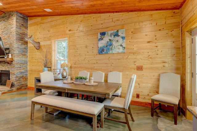 150 Seven Mile Ridge Rd, Indian Mound, TN 37079