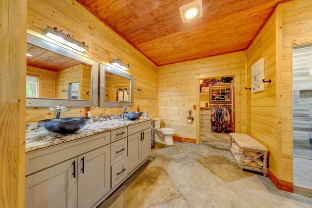 150 Seven Mile Ridge Rd, Indian Mound, TN 37079