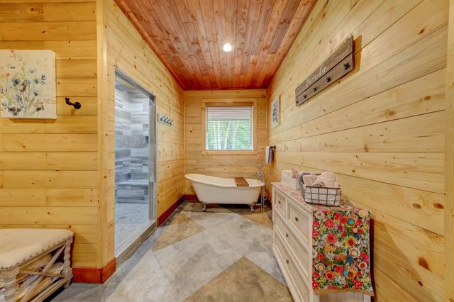 150 Seven Mile Ridge Rd, Indian Mound, TN 37079