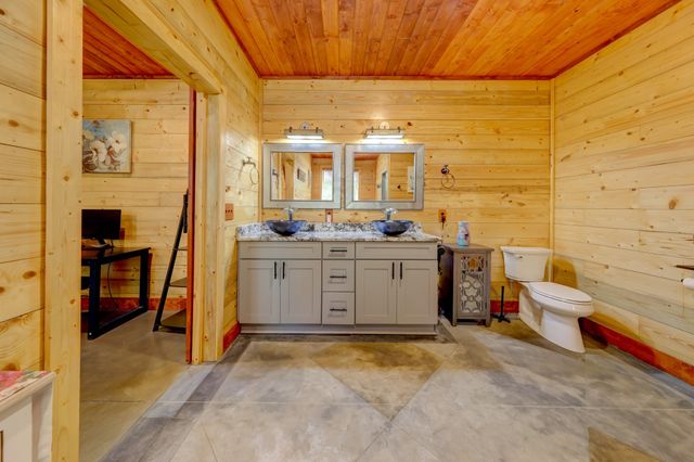 150 Seven Mile Ridge Rd, Indian Mound, TN 37079