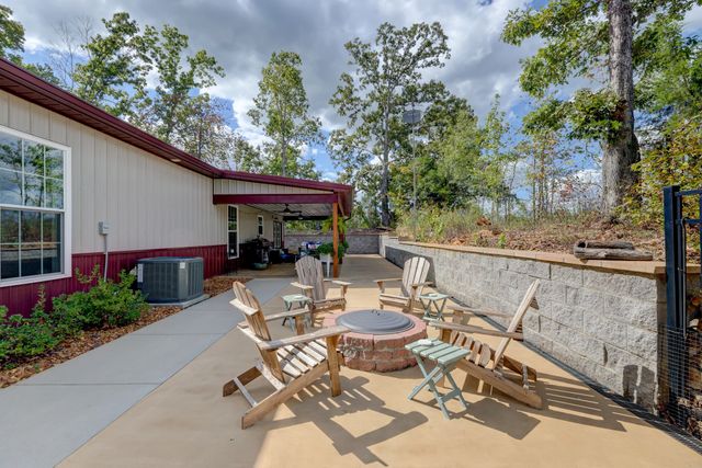 150 Seven Mile Ridge Rd, Indian Mound, TN 37079