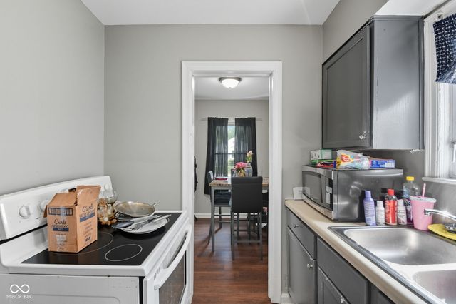 1950 N Dequincy Street, Indianapolis, IN 46218