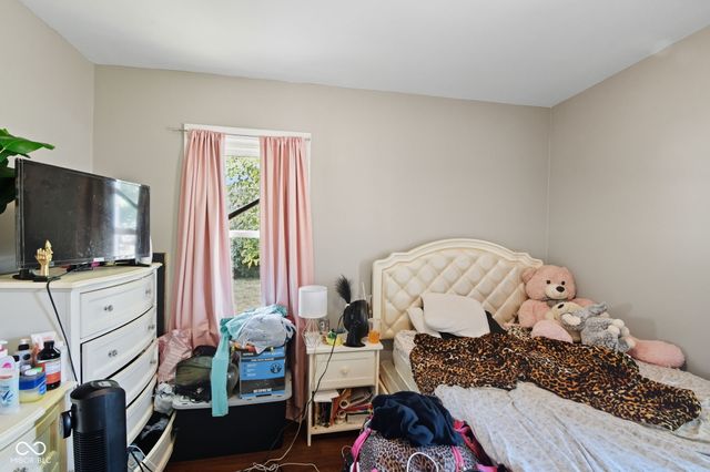 1950 N Dequincy Street, Indianapolis, IN 46218