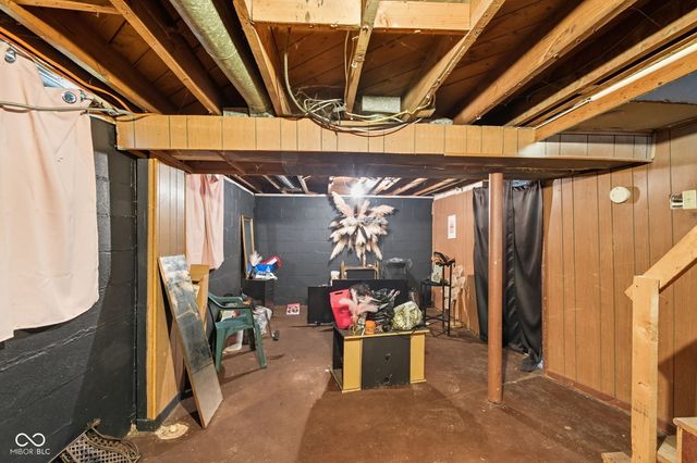 1950 N Dequincy Street, Indianapolis, IN 46218