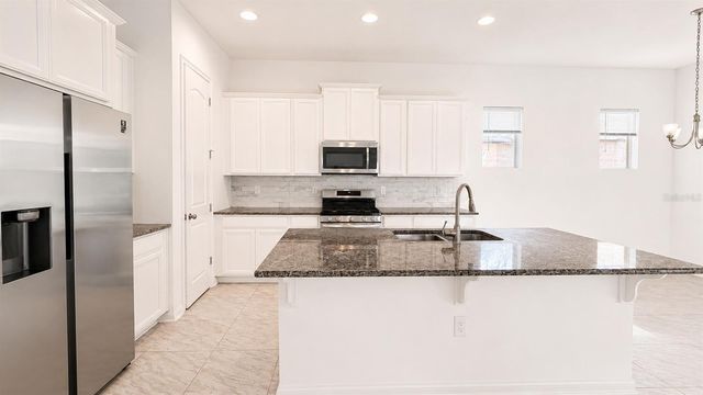 17077 HARBOR OAK PARKWAY, Winter Garden, FL 34787