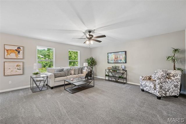 1937 Magnolia Way, Pevely, MO 63070