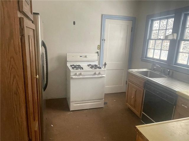 421 3rd Avenue, Park Falls, WI 54552