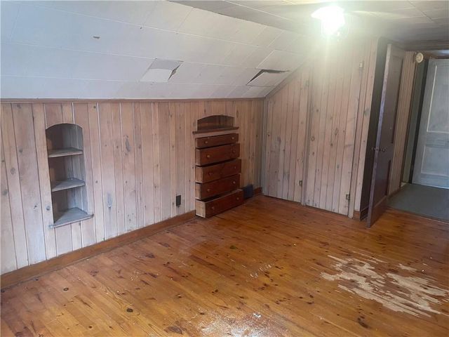 421 3rd Avenue, Park Falls, WI 54552