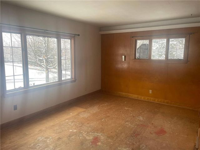 421 3rd Avenue, Park Falls, WI 54552