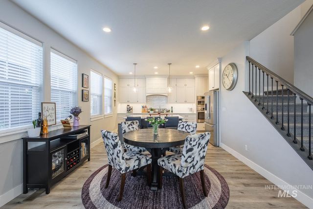 2845 S Barnside Way, Boise, ID 83716