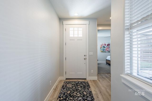 2845 S Barnside Way, Boise, ID 83716