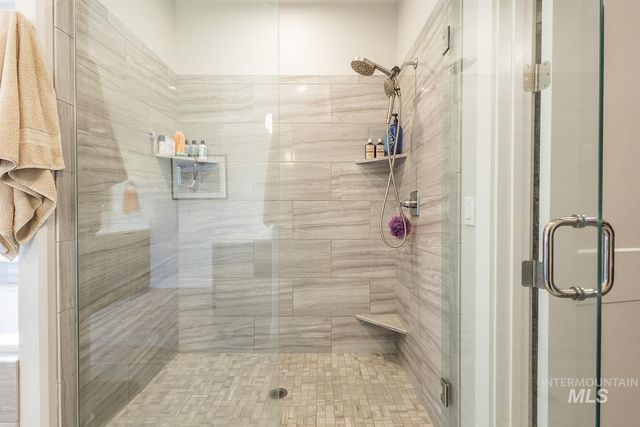 2845 S Barnside Way, Boise, ID 83716