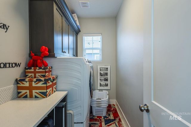 2845 S Barnside Way, Boise, ID 83716