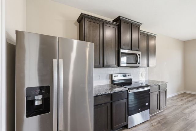 1000 Tumbleweed Trail, Crowley, TX 76036