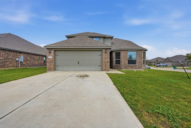 1000 Tumbleweed Trail, Crowley, TX 76036