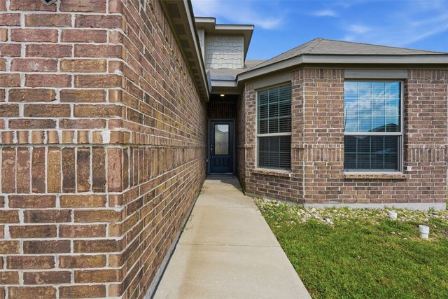 1000 Tumbleweed Trail, Crowley, TX 76036
