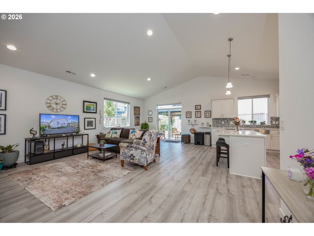 1170 Ne 18TH St, Battle Ground, WA 98604