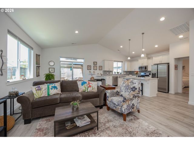 1170 Ne 18TH St, Battle Ground, WA 98604