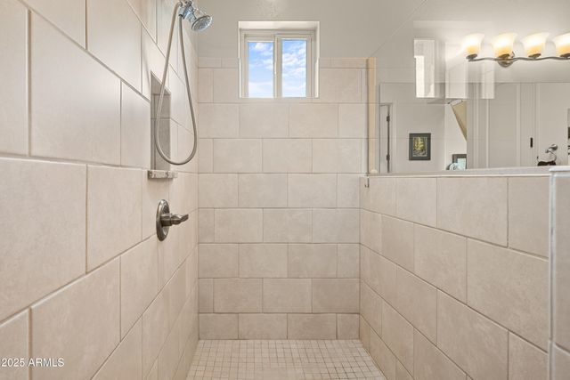 6760 E Vaquero Circle, Hereford, AZ 85615