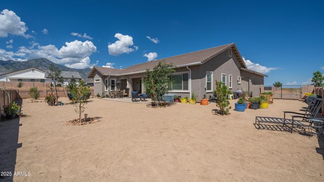 6760 E Vaquero Circle, Hereford, AZ 85615