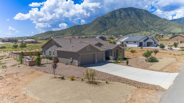 6760 E Vaquero Circle, Hereford, AZ 85615