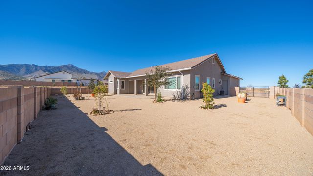 6760 E Vaquero Circle, Hereford, AZ 85615