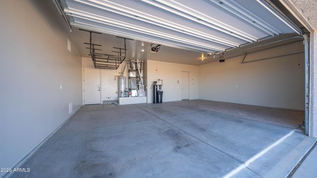 6760 E Vaquero Circle, Hereford, AZ 85615