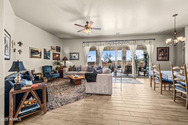 6760 E Vaquero Circle, Hereford, AZ 85615