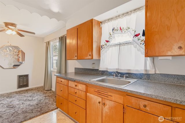 1915 General Anderson Avenue, Vancouver, WA 98661