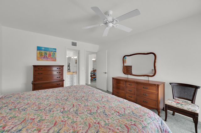 4 Garden Street 204n, Tequesta, FL 33469