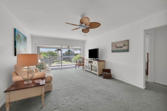 4 Garden Street 204n, Tequesta, FL 33469