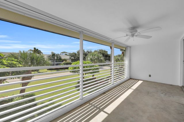 4 Garden Street 204n, Tequesta, FL 33469