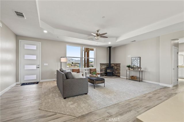 18826 Valencia, Hesperia, CA 92345